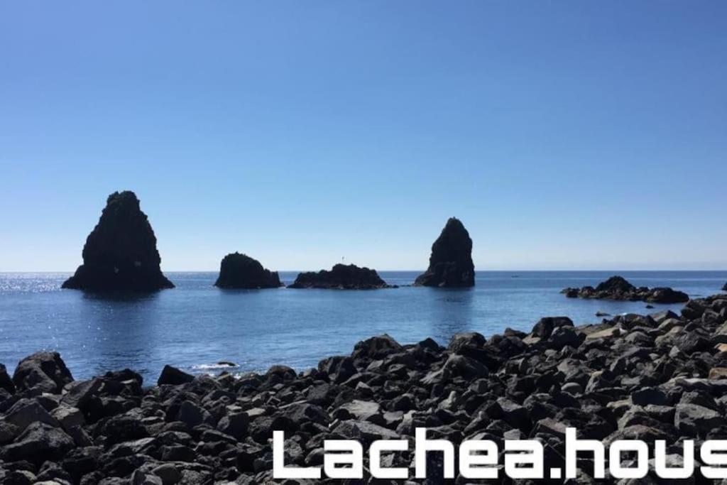 Lachea House Appartamento Sul Mare Dei Ciclopi Aci Castello Exterior foto